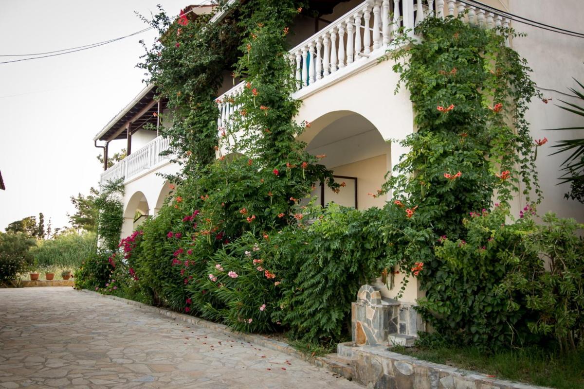 Leonidas Studios Лаганас Экстерьер фото